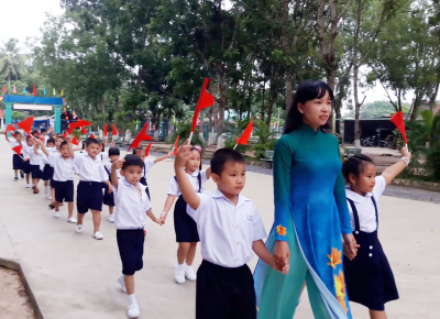 Tiểu học Định Hiệp tưng bừng trong ngày Hội khai trường năm học 2016-2017